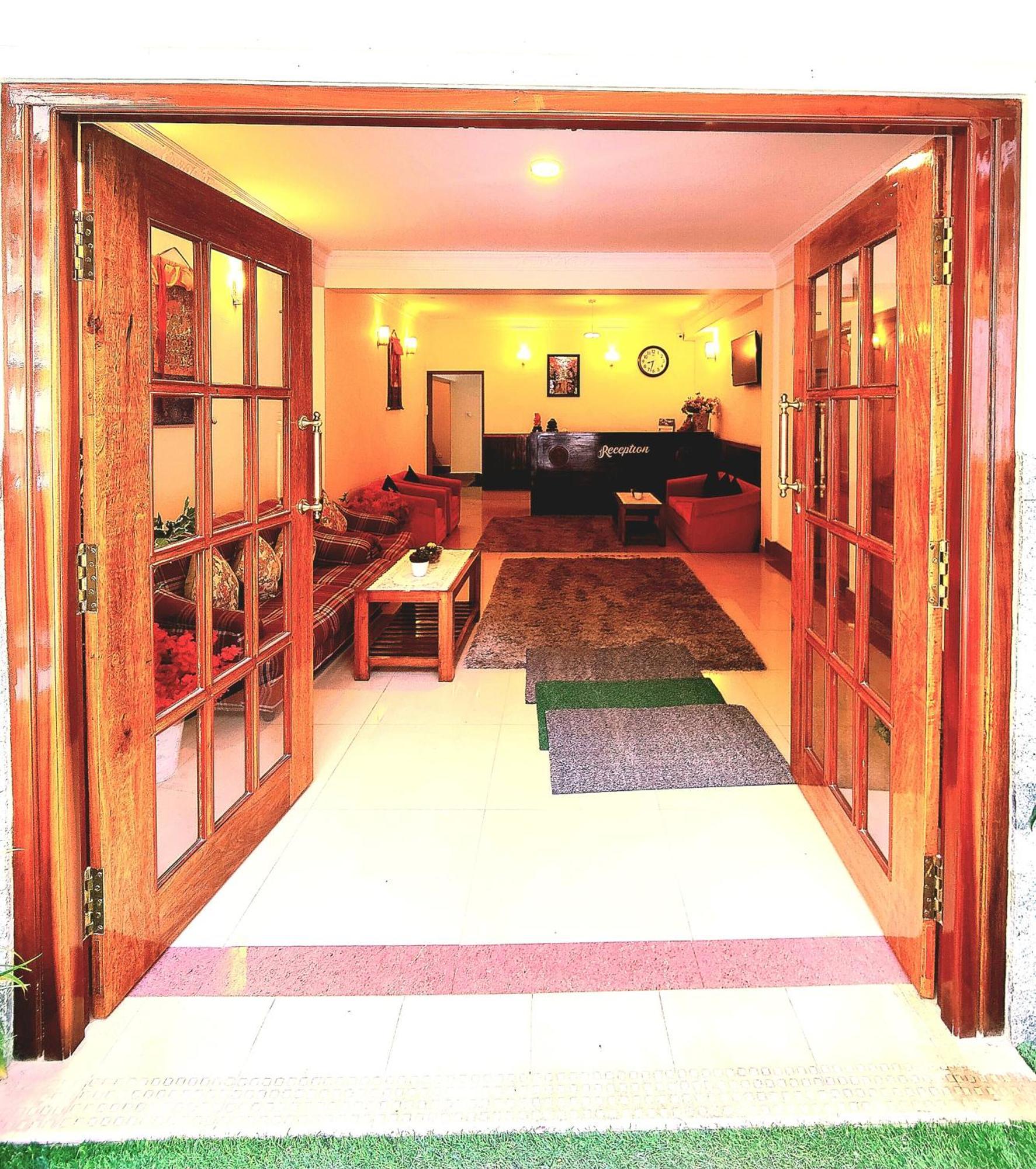 Maplewood Hotel & Spa Gangtok Buitenkant foto
