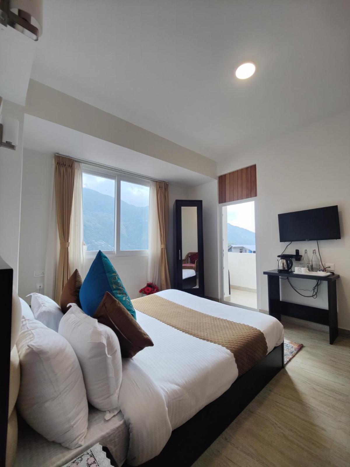Maplewood Hotel & Spa Gangtok Buitenkant foto