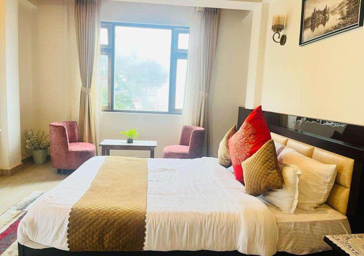 Maplewood Hotel & Spa Gangtok Buitenkant foto