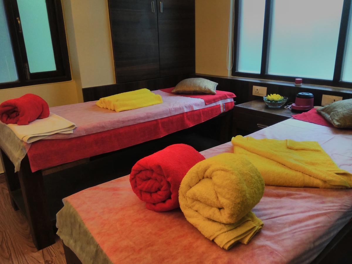 Maplewood Hotel & Spa Gangtok Buitenkant foto