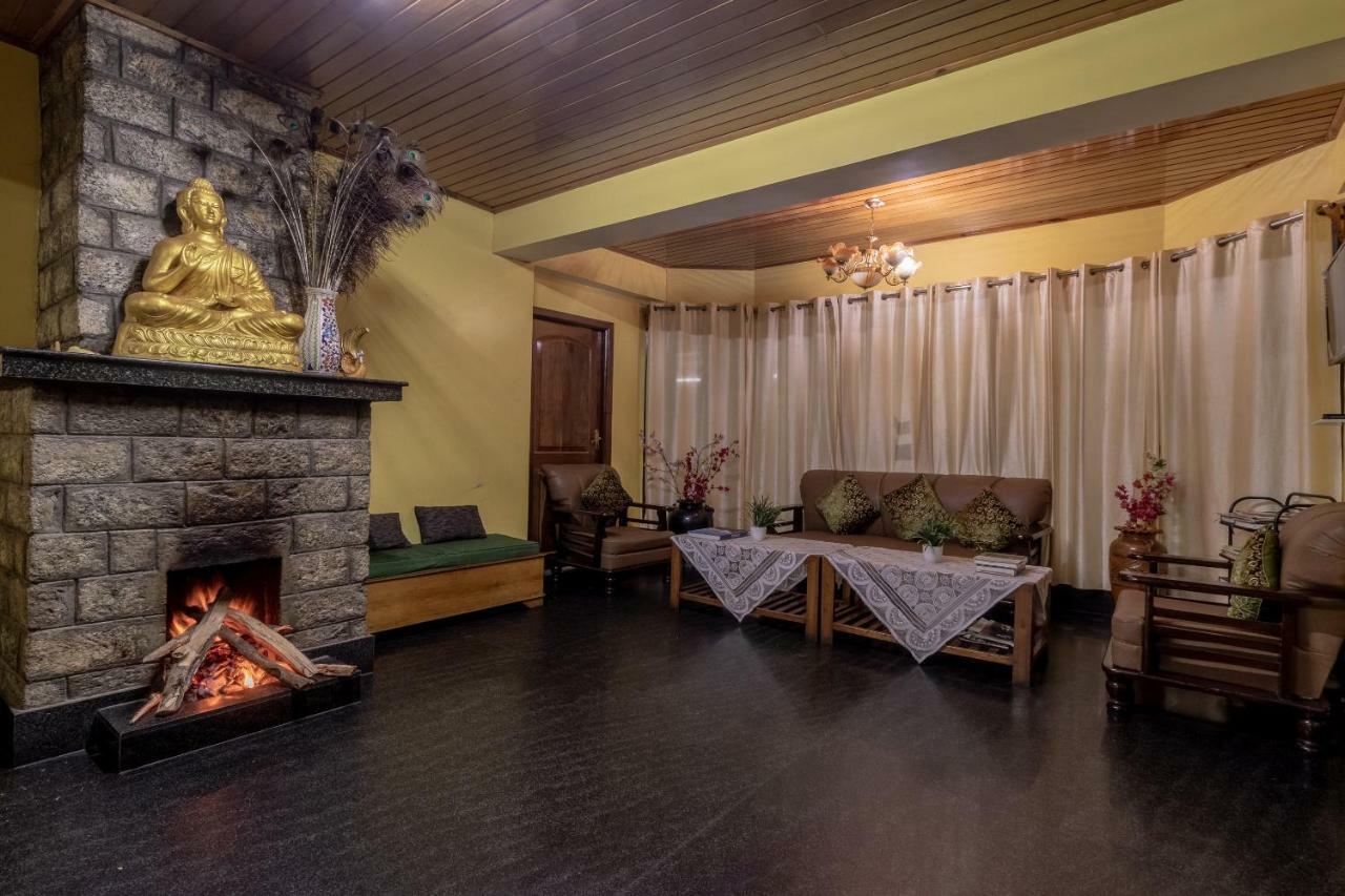 Maplewood Hotel & Spa Gangtok Buitenkant foto